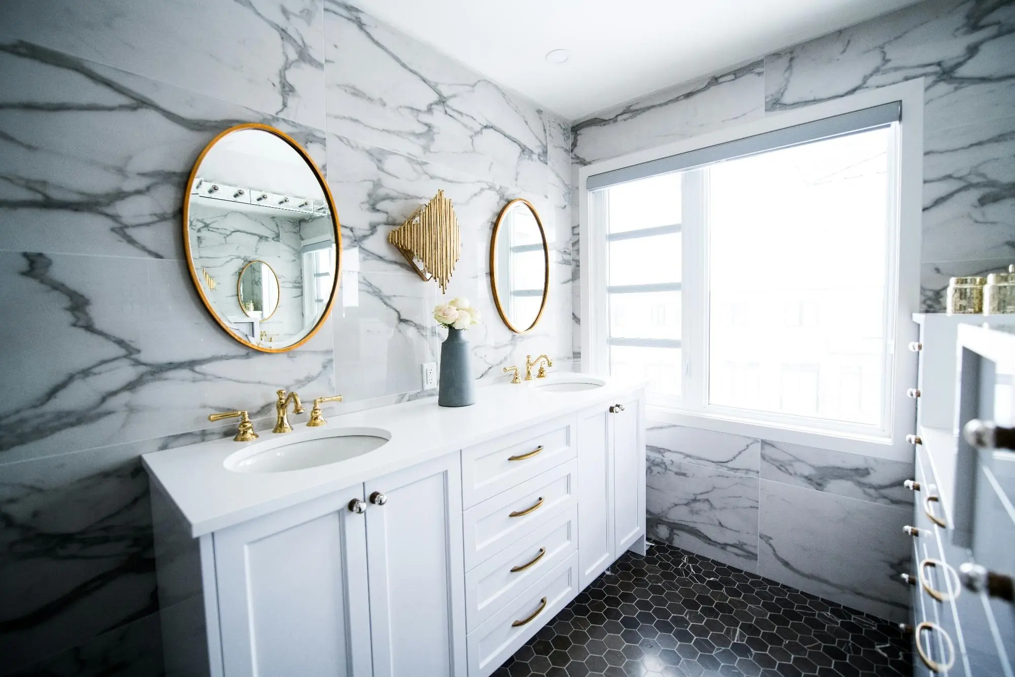 bathroom vanity with drawer and gold handle