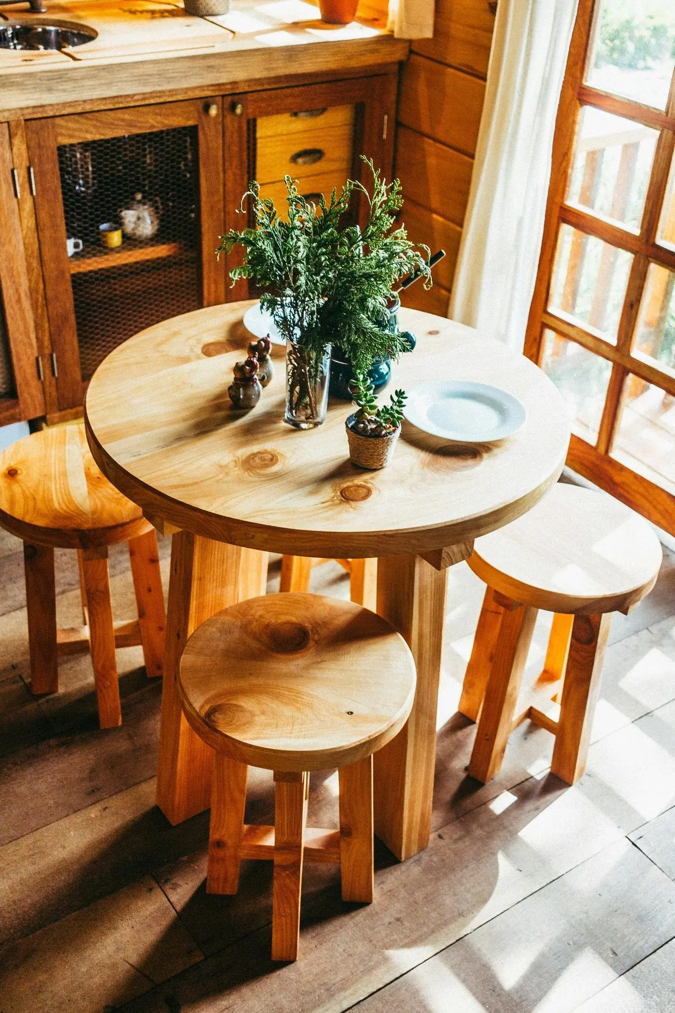 custom wooden chair and table furniture set