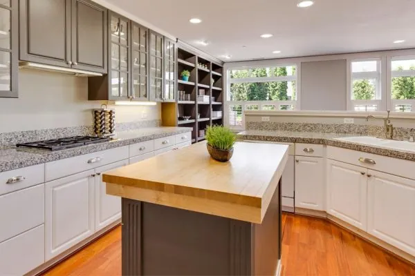 custom countertop and kitchen cabinet in north boston ma